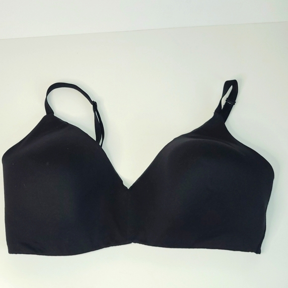 Calvin Klein Other - Calvin Klein wireless SIZE XL bra